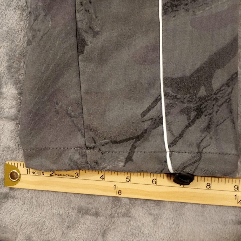 RGSTR Men's Gray Camouflage Cargo Pants with Reflective Trim Size Medium - Picture 12 of 14